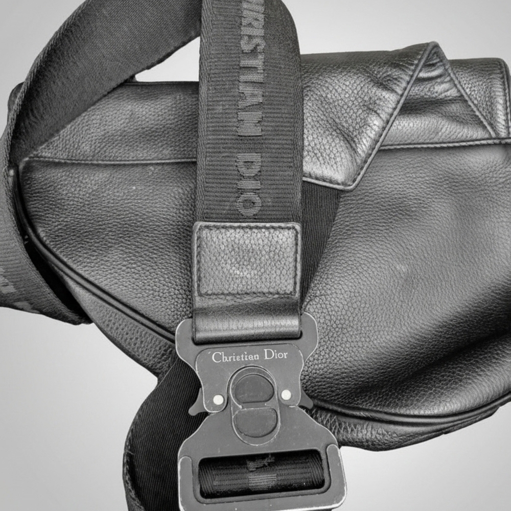 Authentic Dior Men's Black Saddle Bag - Picture 3 of 11